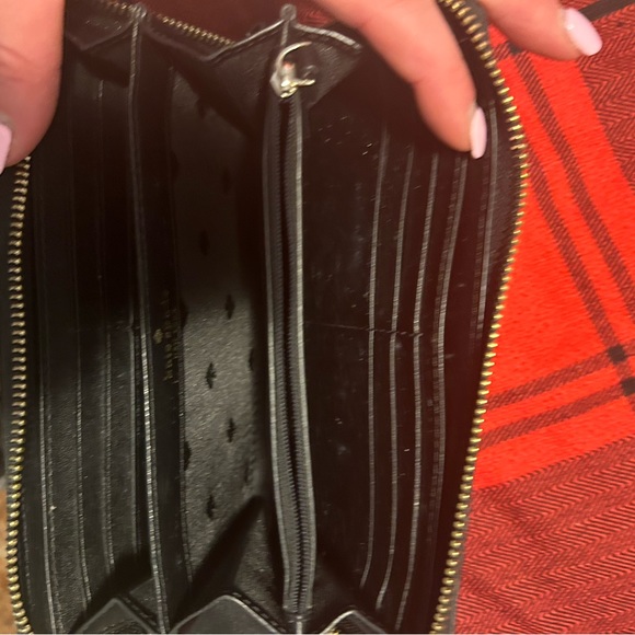 Kate Spade - Black Wallet - Picture 3 of 3